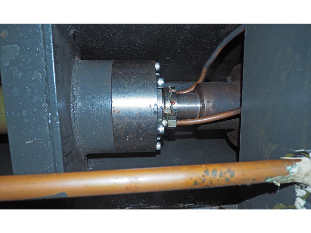  Motor
